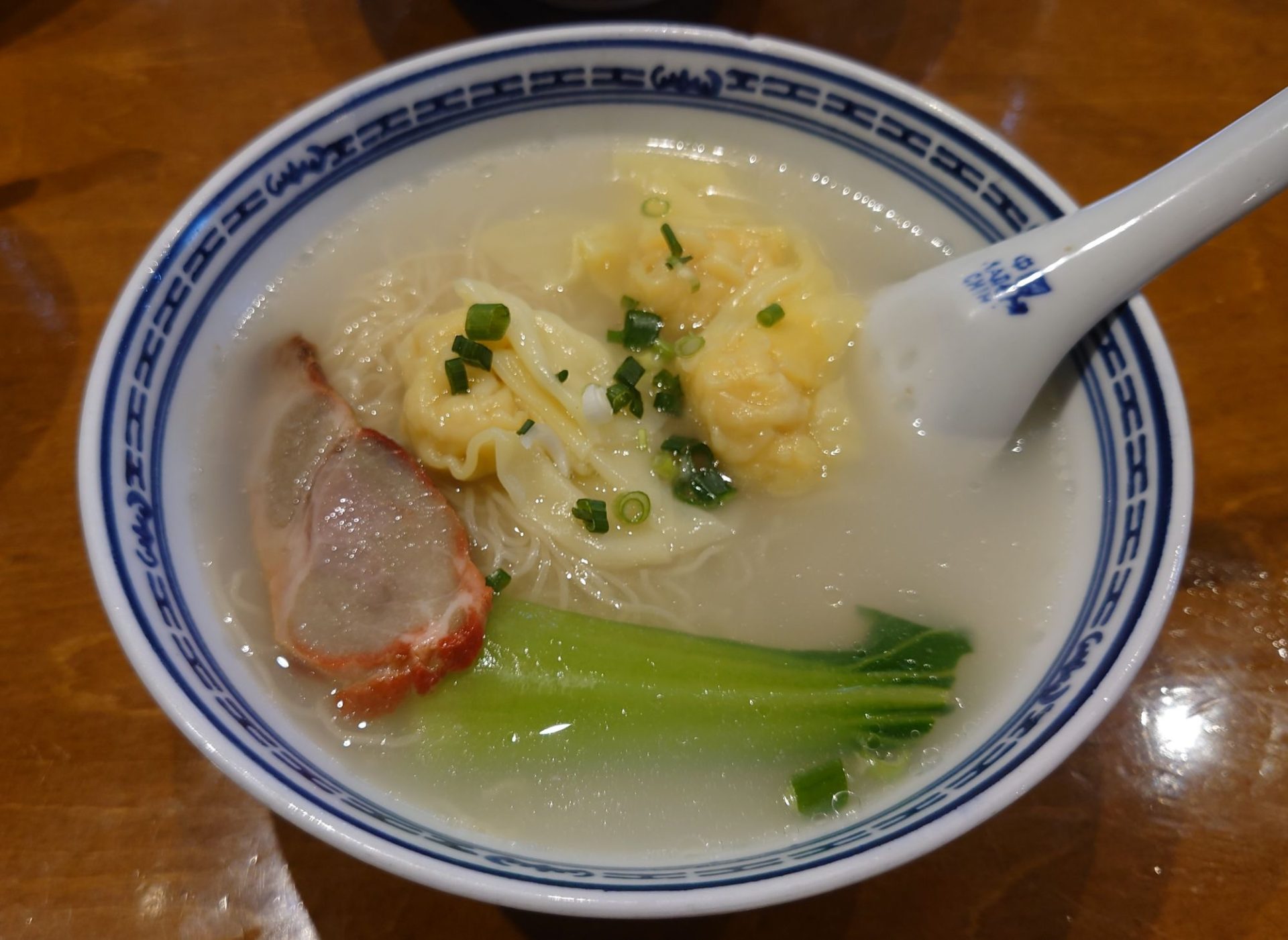 香港ラーメン新記　三宿